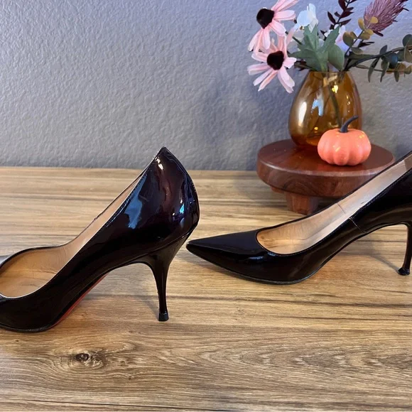 Christian Louboutin Chocolate Patten Leather Pumps. 60mm/3” heel. - Picture 8 of 8